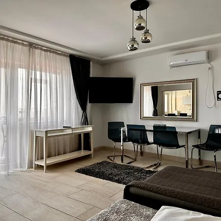 Apartamento Grand Unirii Apartment, Old Center, 88 Sqm, Quiet View, One Minute Away Parking Space *