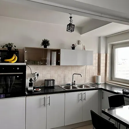 Grand Unirii Apartment, Old Center, 88 Sqm, Quiet View, One Minute Away Parking Space Apartamento